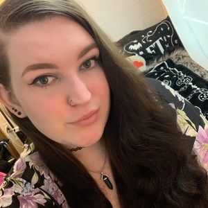 Meet your Posher, Lindsey